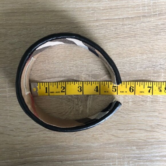 Burberry Quilted Black Leather Headband - Picture 8 of 8